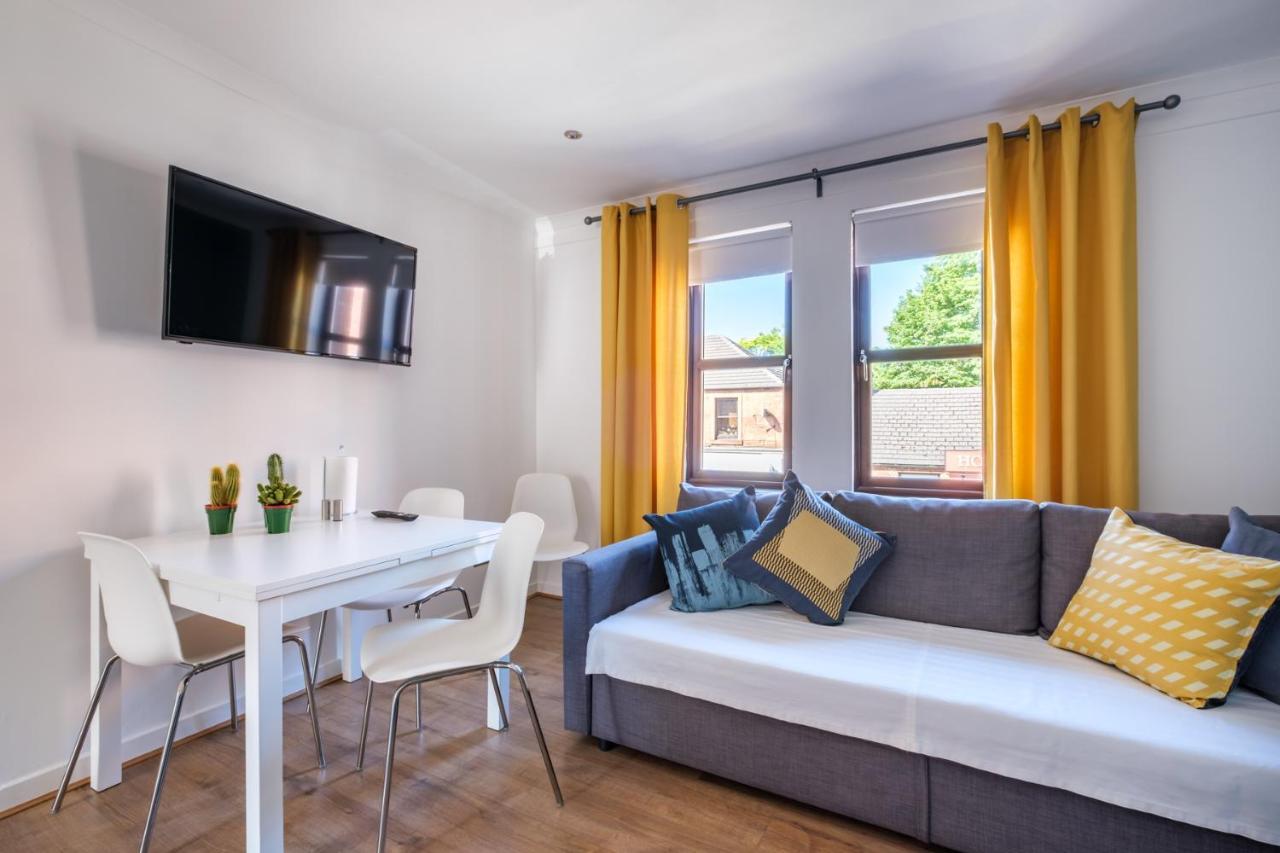 The Douglas - Spacious 2 Bed Apartment In Uddingston Exterior foto